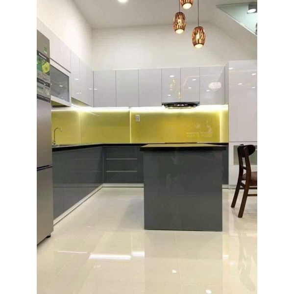 TỦ BẾP CÁNH ACRYLIC